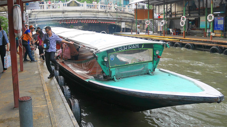 【タイ】渋滞なし！バンコクの伊勢丹まで格安で快適移動移動のセンセープ運河ボート（水上バス）